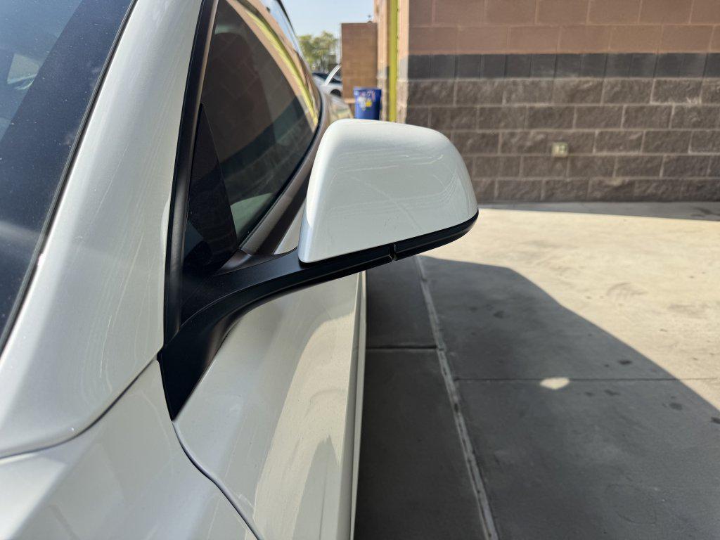 used 2024 Tesla Model 3 car, priced at $34,977