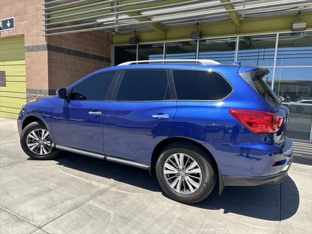 used 2020 Nissan Pathfinder car, priced at $19,387