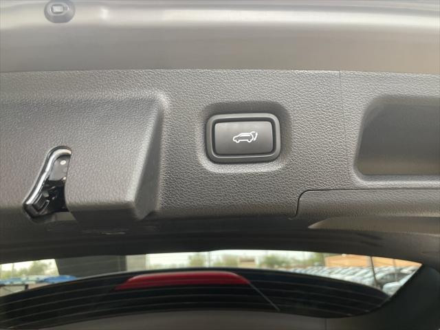 used 2023 Hyundai Santa Fe car, priced at $32,677