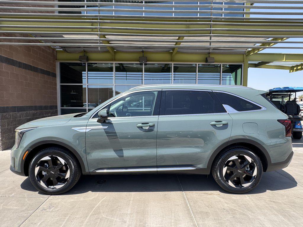 used 2025 Kia Sorento Hybrid car, priced at $34,777