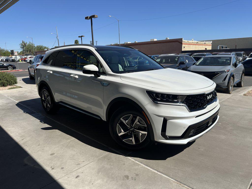 used 2023 Kia Sorento Hybrid car, priced at $27,477