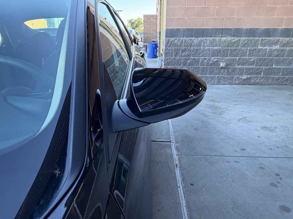 used 2025 Hyundai ELANTRA HEV car, priced at $20,977