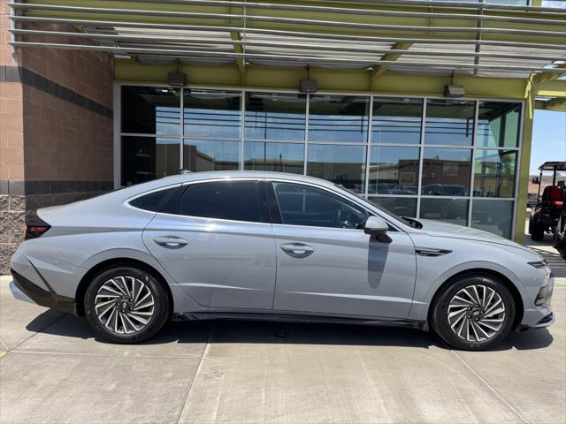 used 2024 Hyundai Sonata Hybrid car, priced at $24,977
