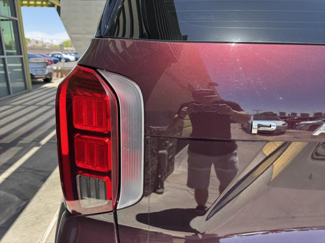 used 2024 Hyundai Palisade car, priced at $40,977