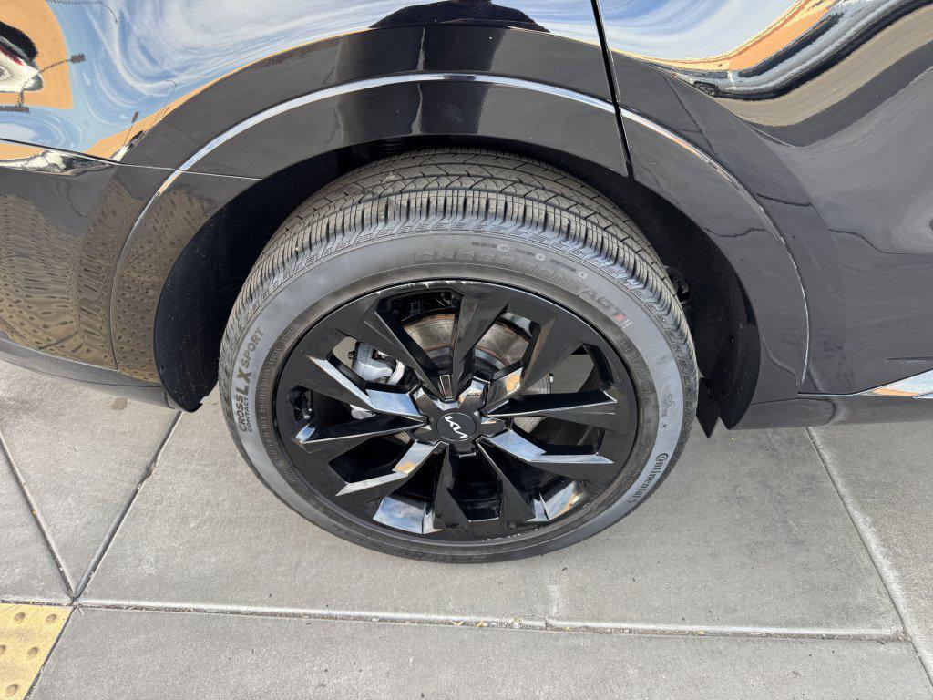 used 2022 Kia Sorento car, priced at $29,997