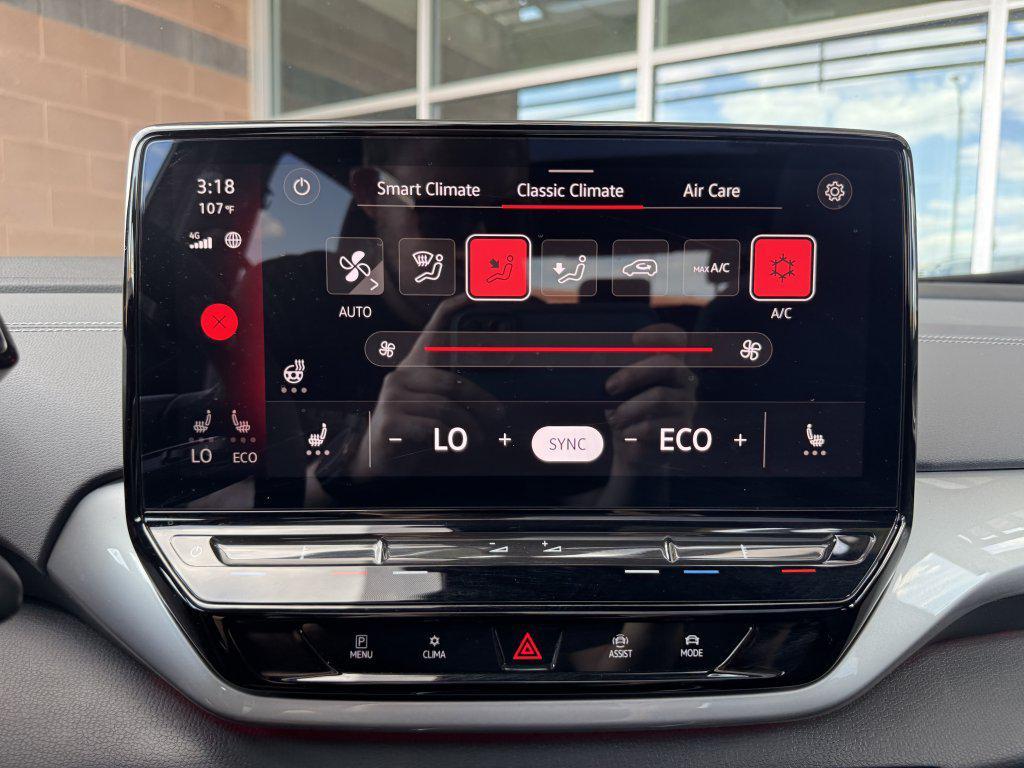 used 2024 Volkswagen ID.4 car, priced at $24,777