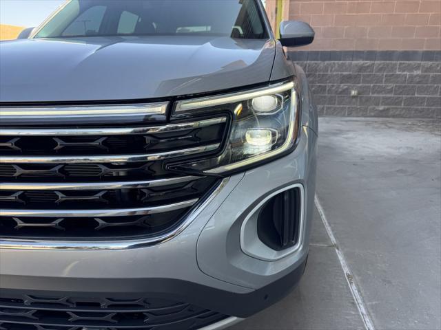 used 2024 Volkswagen Atlas car, priced at $33,977