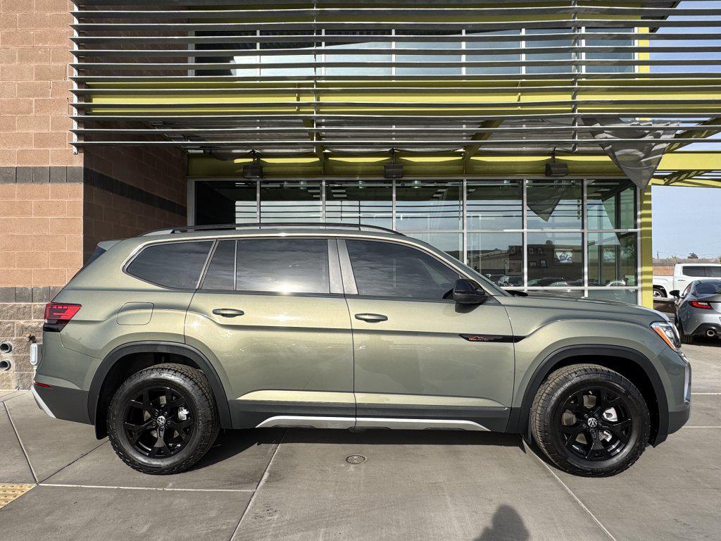 used 2024 Volkswagen Atlas car, priced at $39,477
