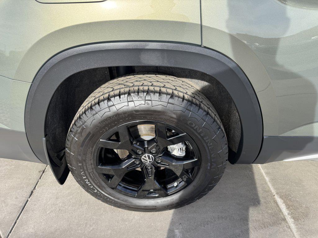 used 2024 Volkswagen Atlas car, priced at $39,477