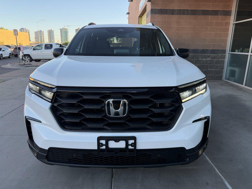 used 2023 Honda Pilot car, priced at $34,977