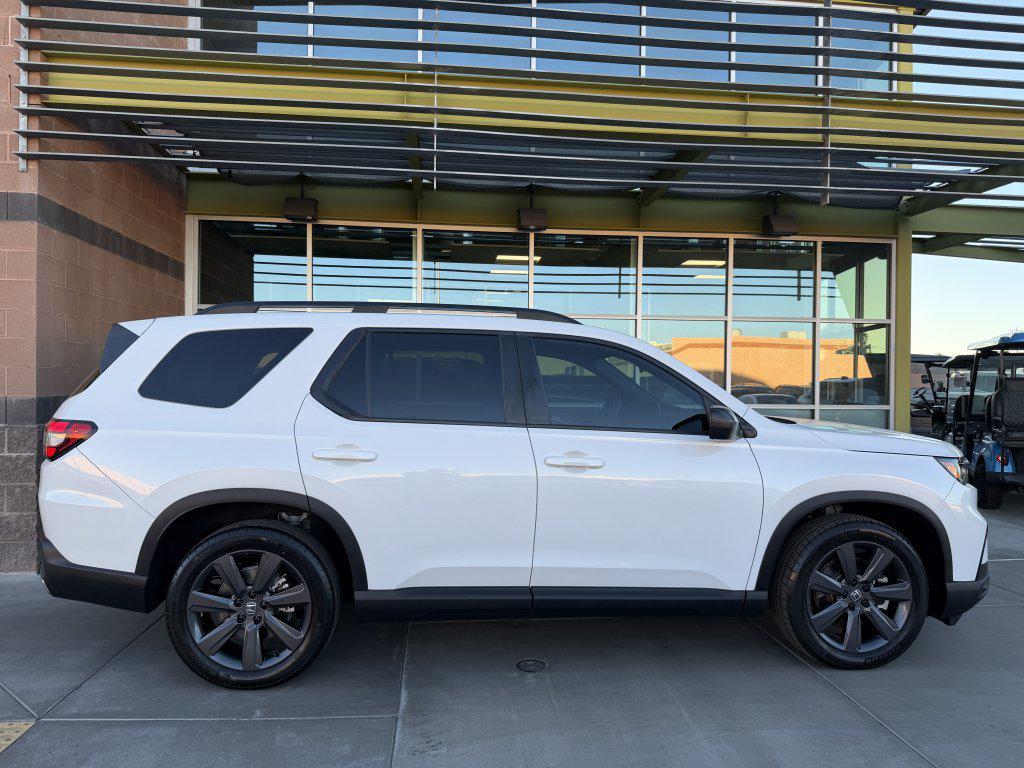 used 2023 Honda Pilot car, priced at $34,977