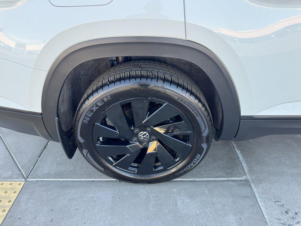 used 2024 Volkswagen Atlas car, priced at $29,977