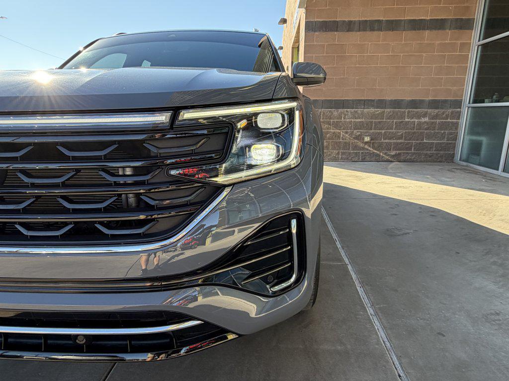 used 2024 Volkswagen Atlas Cross Sport car, priced at $34,277