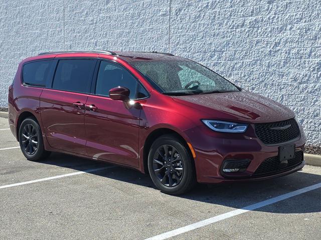 used 2021 Chrysler Pacifica car, priced at $24,435