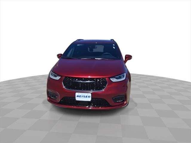 used 2021 Chrysler Pacifica car, priced at $22,921