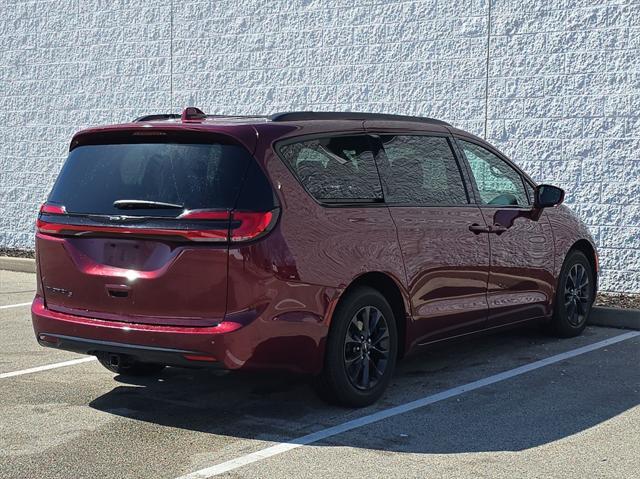 used 2021 Chrysler Pacifica car, priced at $24,435