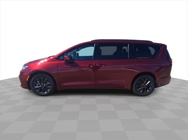 used 2021 Chrysler Pacifica car, priced at $24,435