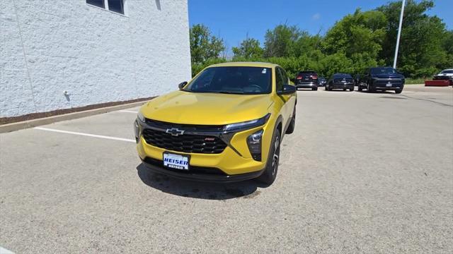 used 2024 Chevrolet Trax car, priced at $21,464
