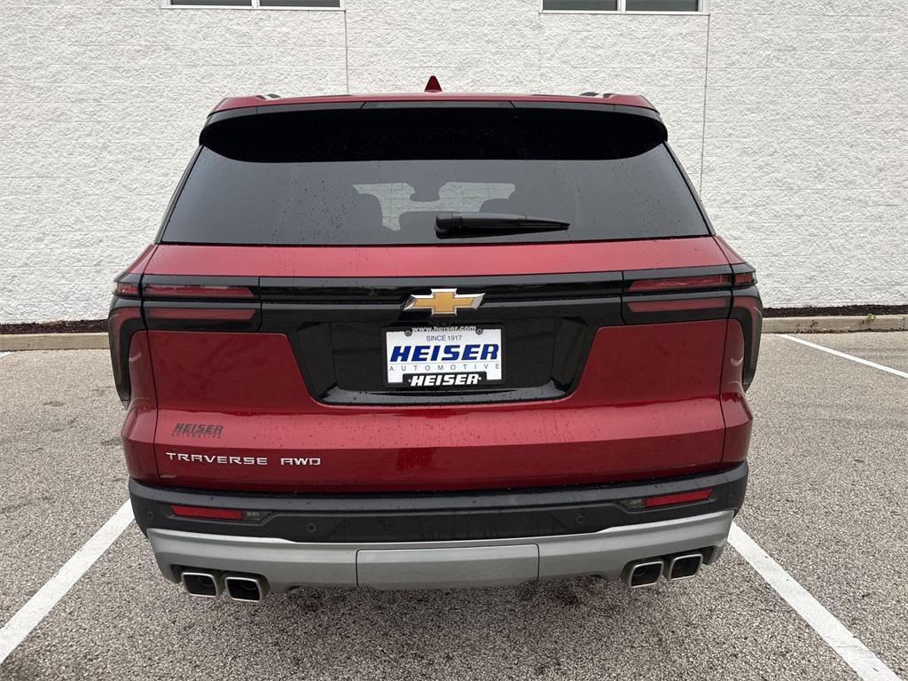 used 2025 Chevrolet Traverse car, priced at $40,783