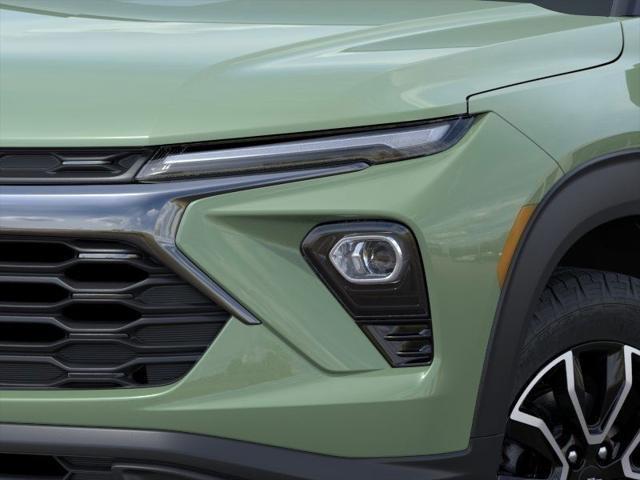 new 2025 Chevrolet TrailBlazer car, priced at $28,184