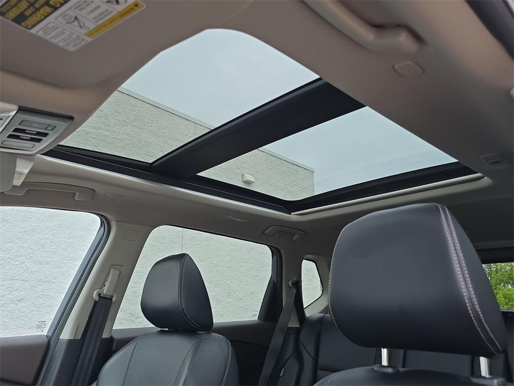 used 2023 Nissan Rogue car, priced at $24,402