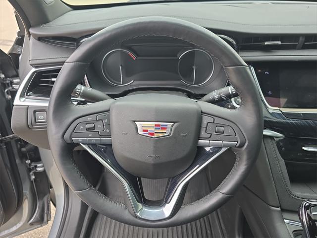 used 2023 Cadillac XT6 car, priced at $42,594