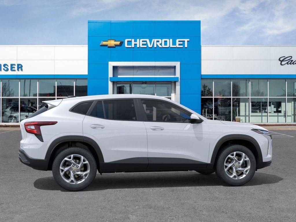 new 2025 Chevrolet Trax car, priced at $22,417