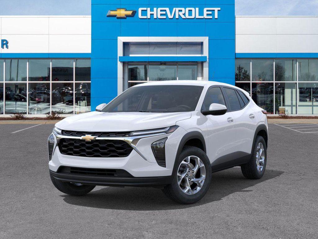 new 2025 Chevrolet Trax car, priced at $22,417