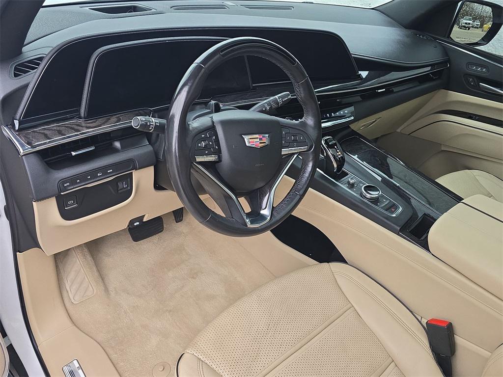used 2023 Cadillac Escalade ESV car, priced at $55,930