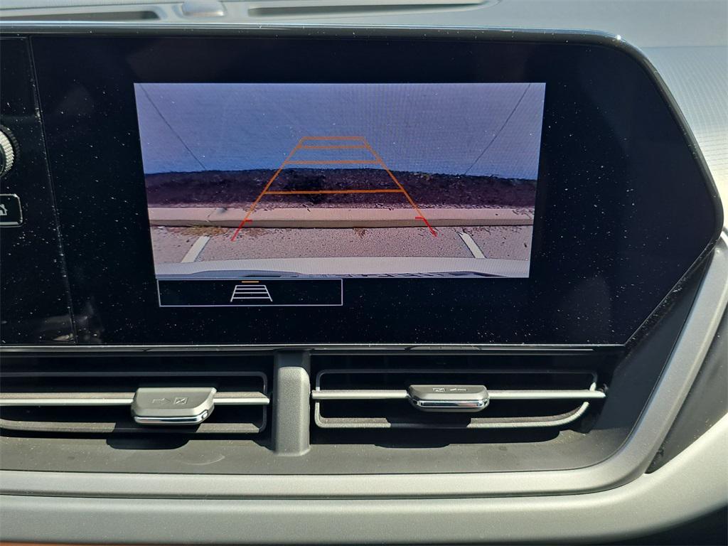 used 2025 Chevrolet Trax car, priced at $21,538