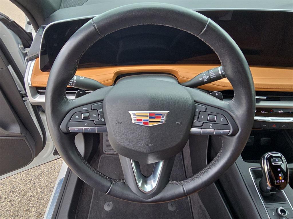 used 2024 Cadillac XT4 car, priced at $35,372
