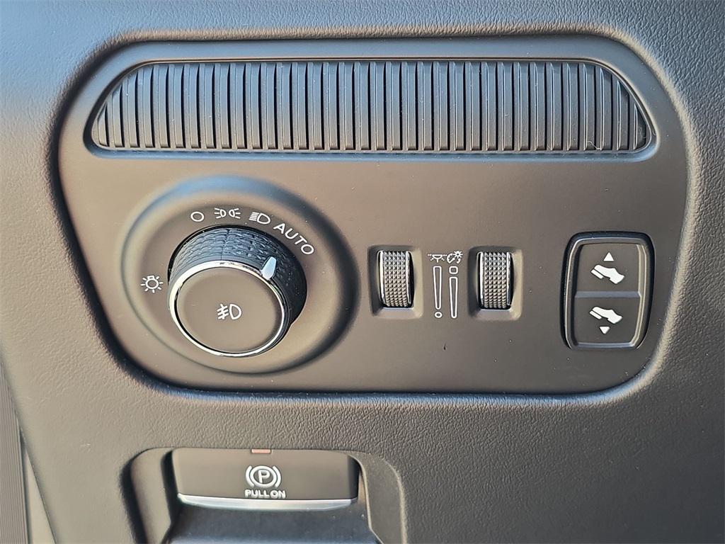 used 2023 Jeep Grand Wagoneer car, priced at $66,859