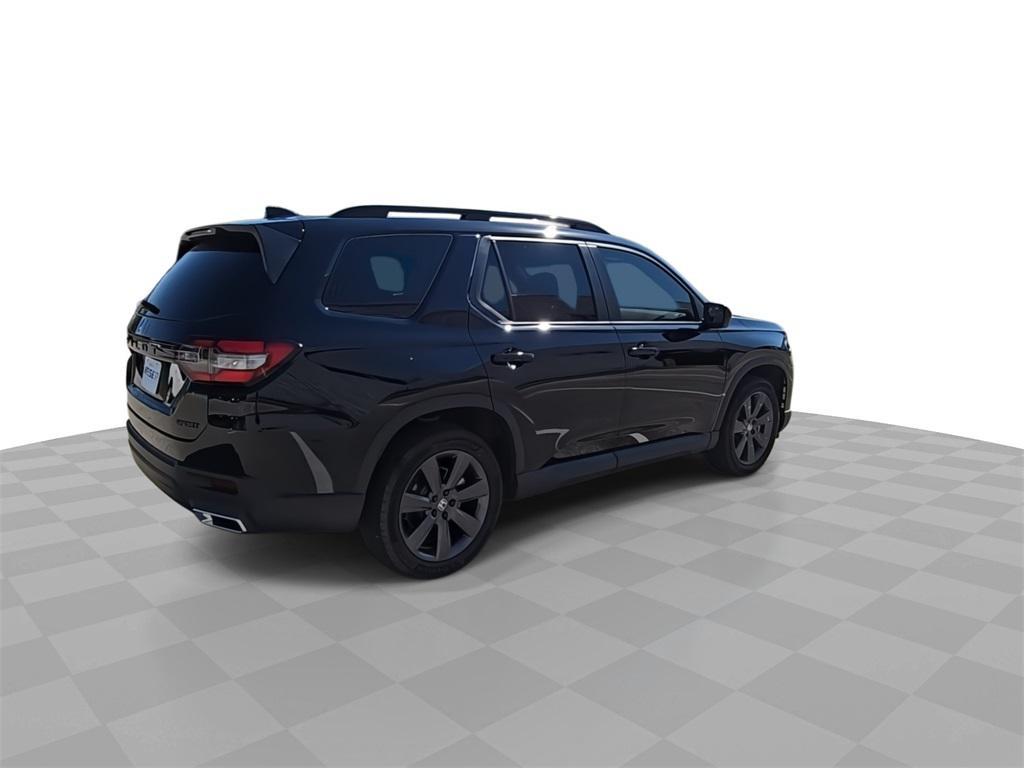 used 2025 Honda Pilot car, priced at $40,637