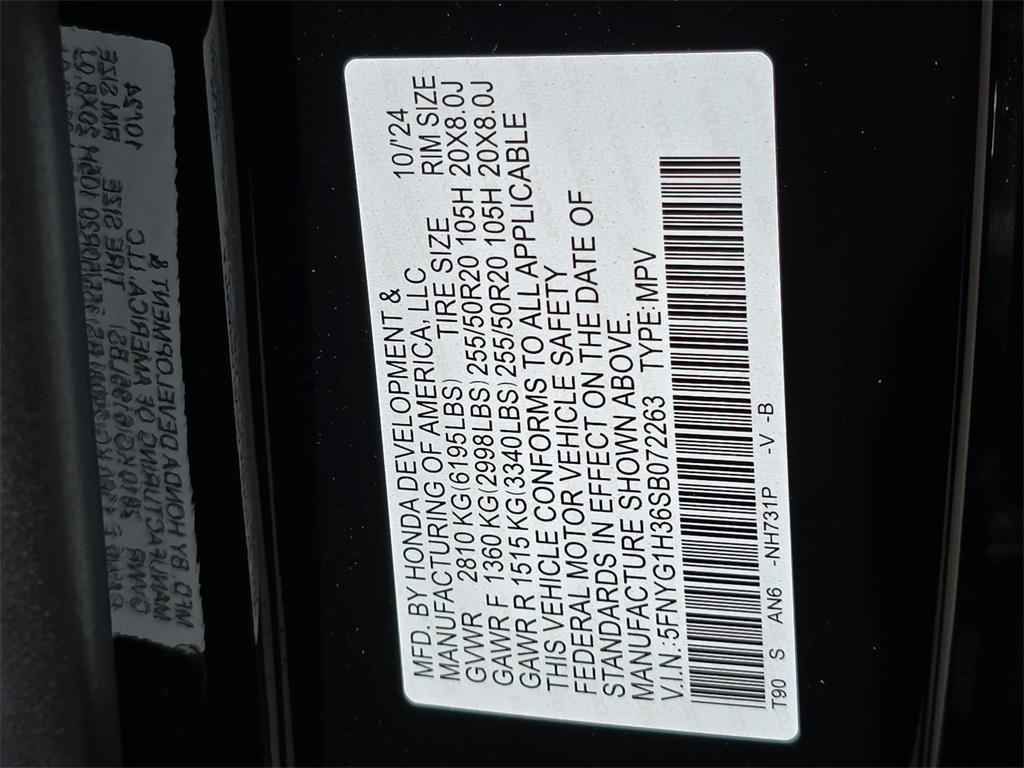 used 2025 Honda Pilot car, priced at $40,637