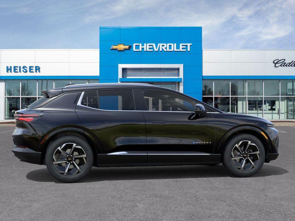 new 2025 Chevrolet Equinox EV car, priced at $39,068