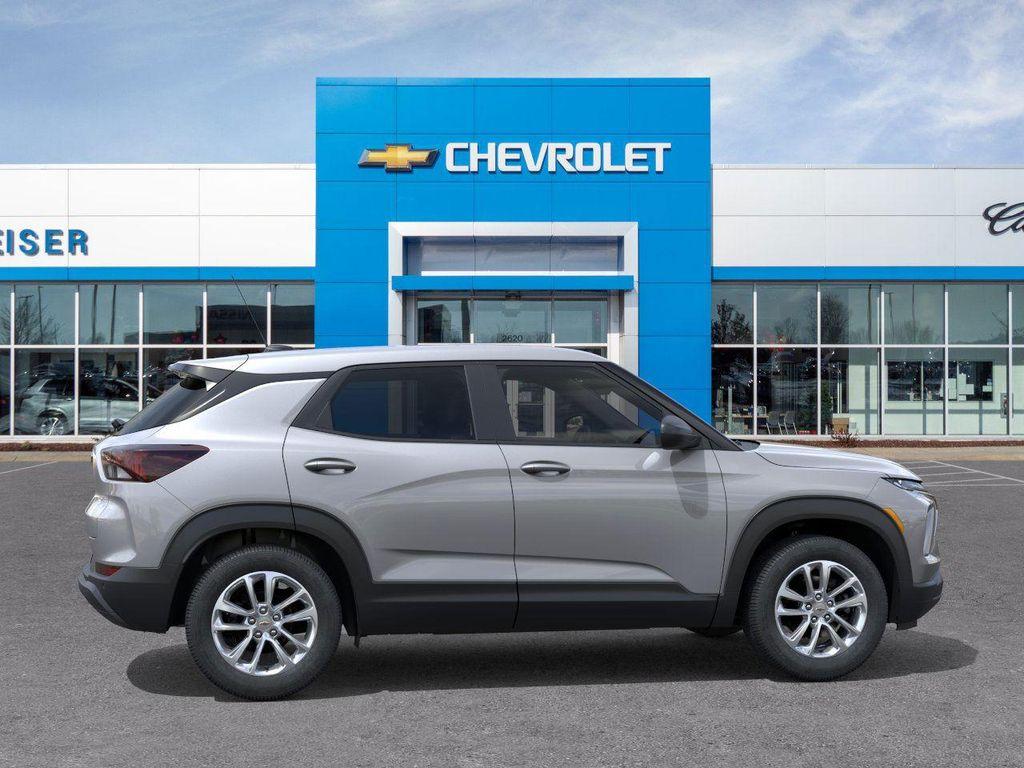 new 2026 Chevrolet TrailBlazer car, priced at $28,345