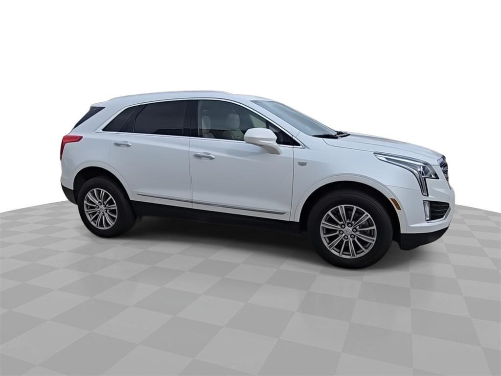 used 2018 Cadillac XT5 car, priced at $22,130