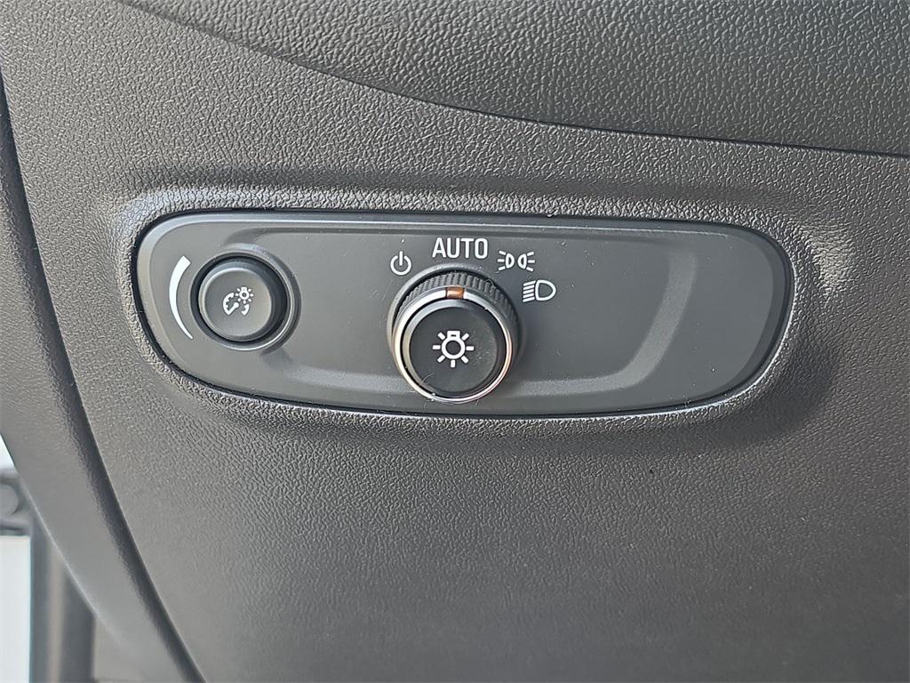 used 2021 Chevrolet Equinox car, priced at $15,398