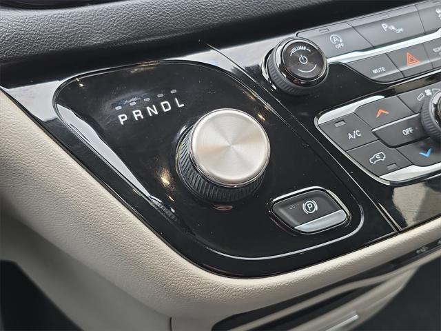 used 2019 Chrysler Pacifica car, priced at $16,898