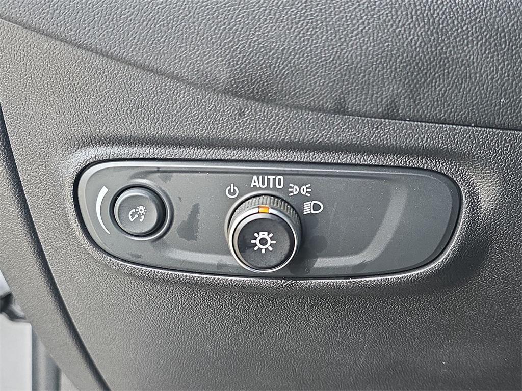 used 2024 Chevrolet Equinox car, priced at $18,135