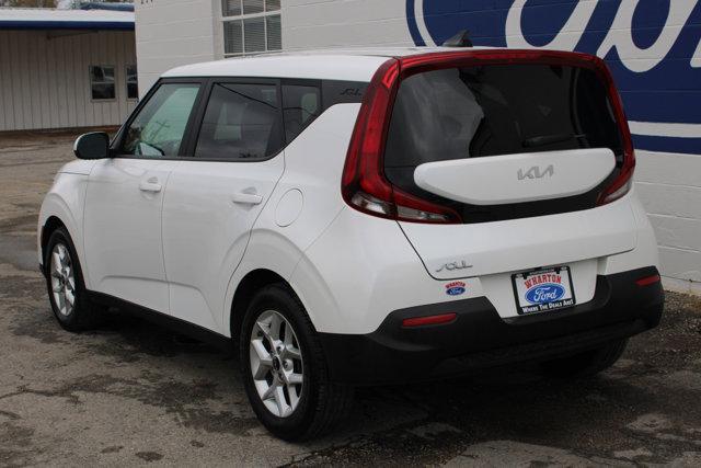 used 2022 Kia Soul car, priced at $16,991