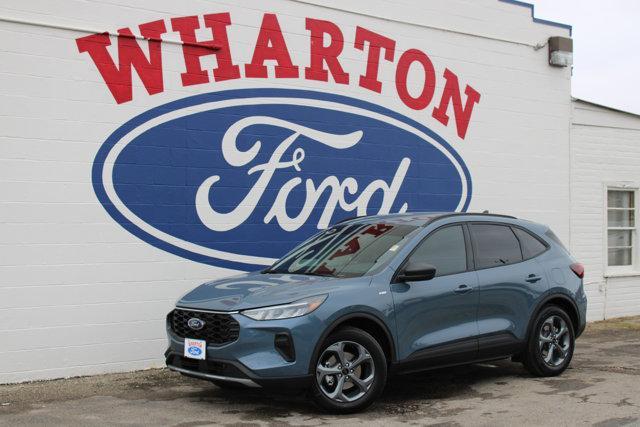 new 2025 Ford Escape car, priced at $32,475