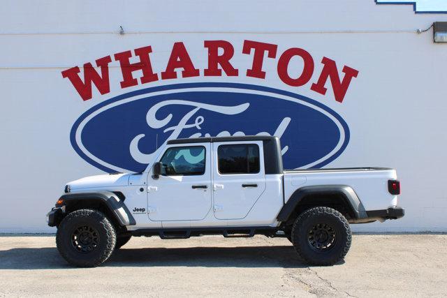 used 2023 Jeep Gladiator car, priced at $37,994