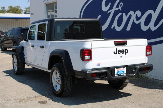 used 2023 Jeep Gladiator car, priced at $32,992