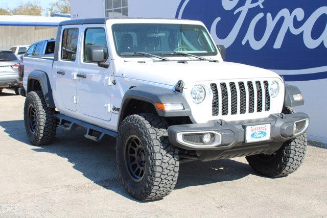 used 2023 Jeep Gladiator car, priced at $37,994