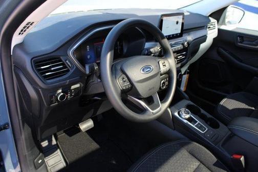 new 2025 Ford Escape car, priced at $29,080