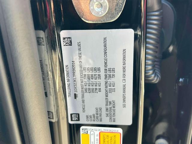 used 2023 GMC Yukon XL car, priced at $73,002