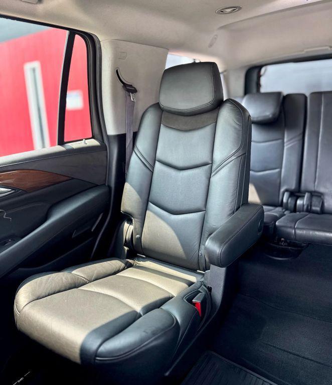 used 2017 Cadillac Escalade car, priced at $23,499