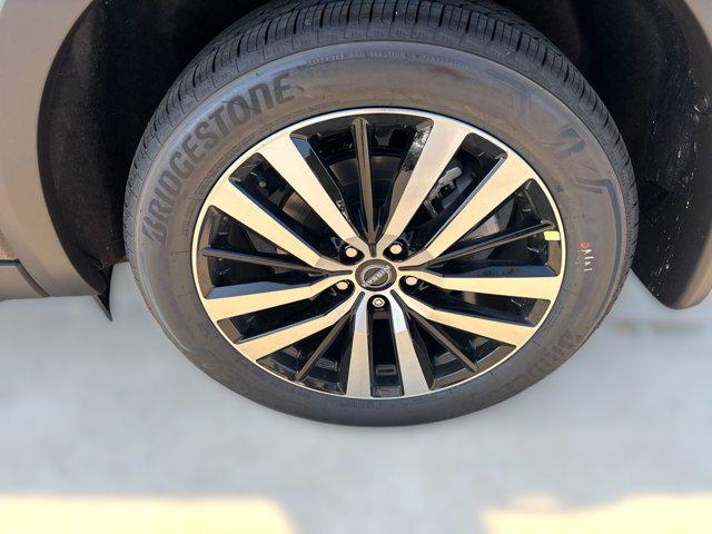 new 2025 Nissan Pathfinder car, priced at $44,851