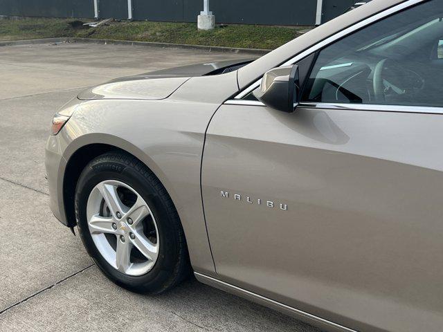 used 2023 Chevrolet Malibu car, priced at $18,999